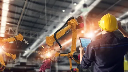 Worker with tablet