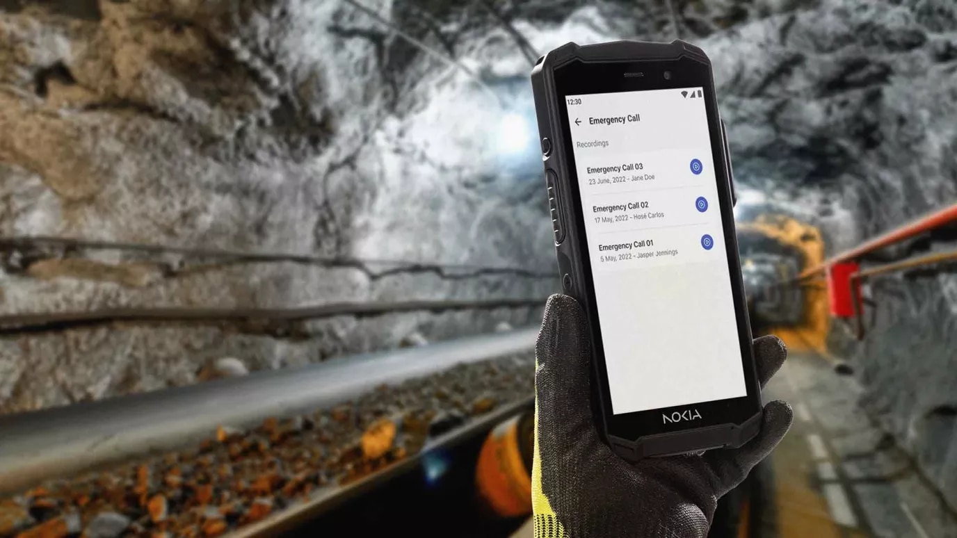 Nokia Industrial 5G handhelds Mining