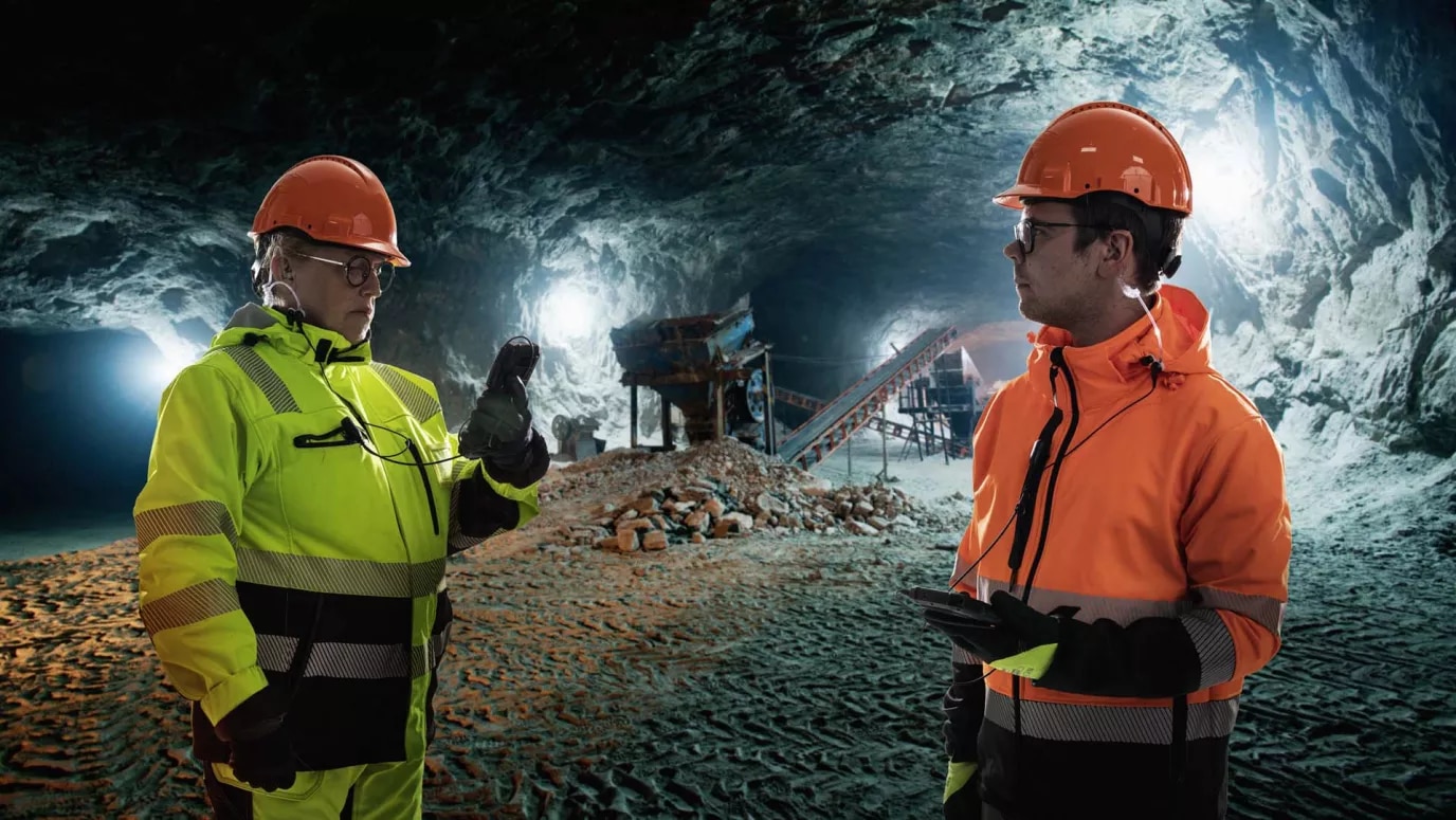 Nokia5GHH05_Mining_underground