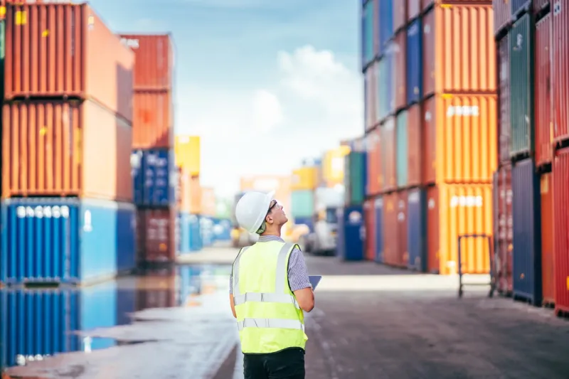 Worker on port